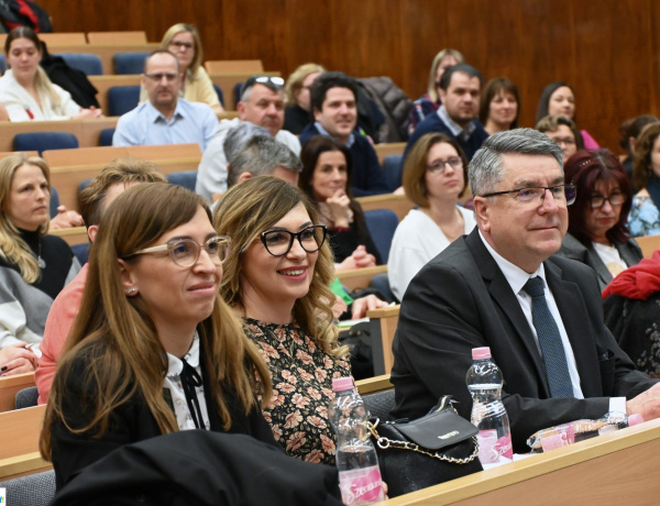 Tanácskozás – A 2024. évi tevékenységeiről értekezett a Család- és Gyermekjóléti Központ