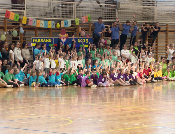 Vetélkedő – Idén a farsang jegyében tartották meg a Bem sportversenyét