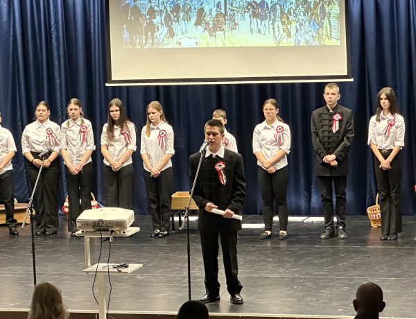 Nemzeti ünnep – A Nyíregyházi Egyetemen is megemlékeztek a forradalom és szabadságharc hőseiről