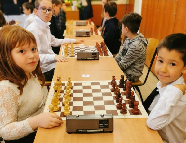 Tíz éve „Sakkpalota referencia intézmény”  a Kazinczy - Gálaműsort és szakmai napot rendeznek