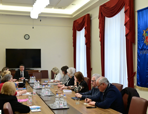 Idősügyi Tanács – Új tagok bemutatásával és titkárválasztással kezdődött az idei első ülés