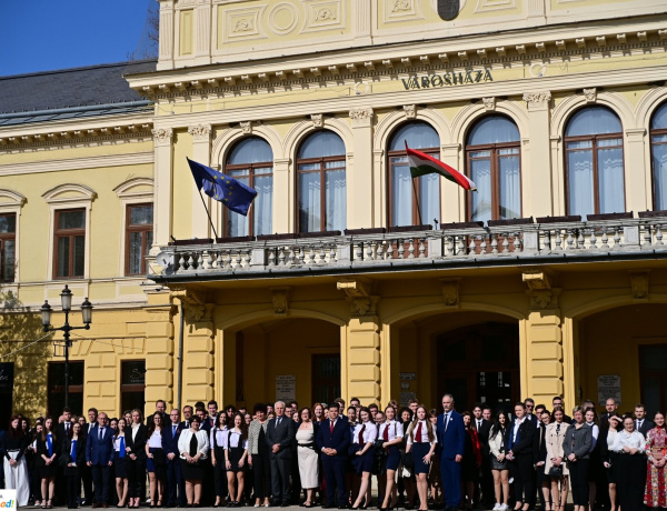 Központi ballagás – Nyíregyháza hazavárja a végzős diákokat