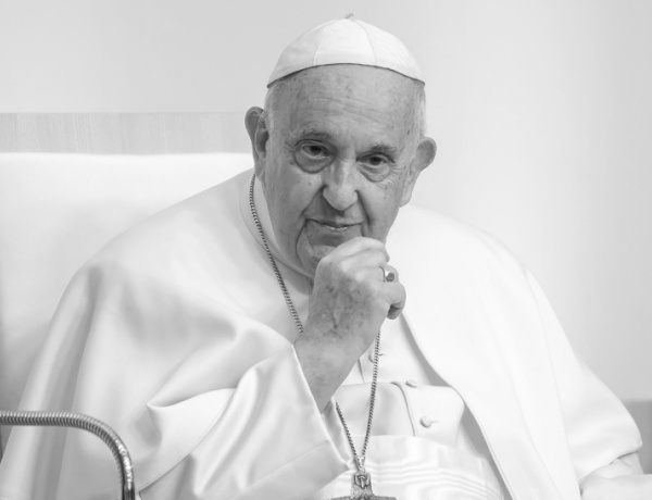 Megtért teremtőjéhez a pápa - Így búcsúztak a nyíregyházi püspökök őszentségétől