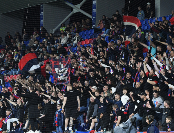 Pénteken rangadó a Stadionban!                     