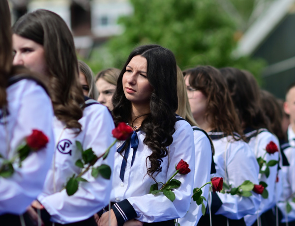 Ballag már a vén diák... – Öt osztály 176 végzőse búcsúzott idén a Vasvári gimnáziumtól