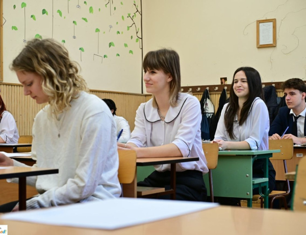 Érettségi – Magyar nyelv és irodalommal kezdtek a végzősök