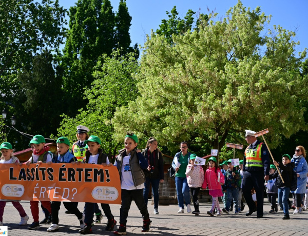 Közlekedési Kultúra Napja – Játékos programokkal várta a rendőrség az érdeklődőket