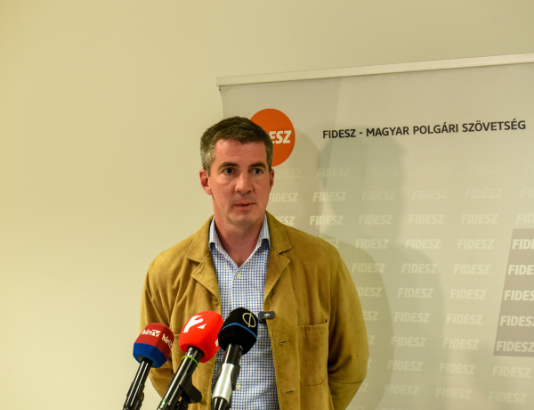 Kocsis Máté: minden magyar embernek részt kell vennie a véleménynyilvánító szavazáson 