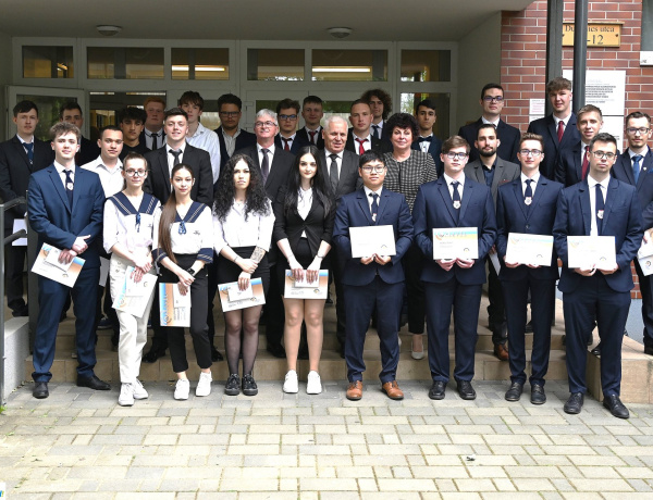 Elismerte az NYSZC a kiemelkedő munkát; „a diákok sikere, a mi sikerünk is!”