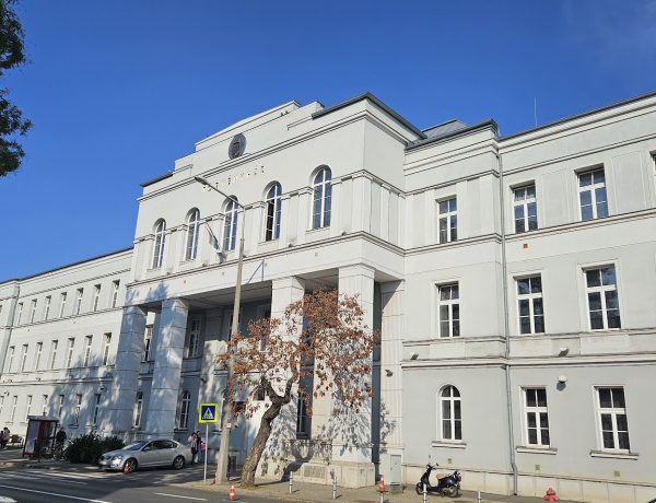 Otthonfelújítási támogatás okosban – börtön járt a csalásért