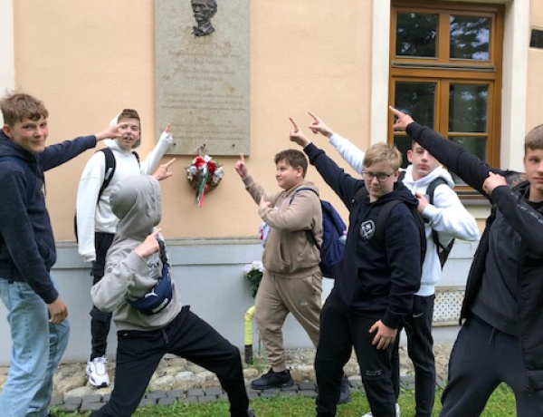 Határtalan élmények - a Felvidéken jártak a Szent Imre diákjai