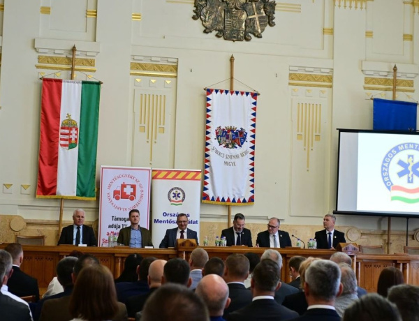 Mentők Napja – Kitüntetésekkel és beruházási tervekkel ünnepeltek