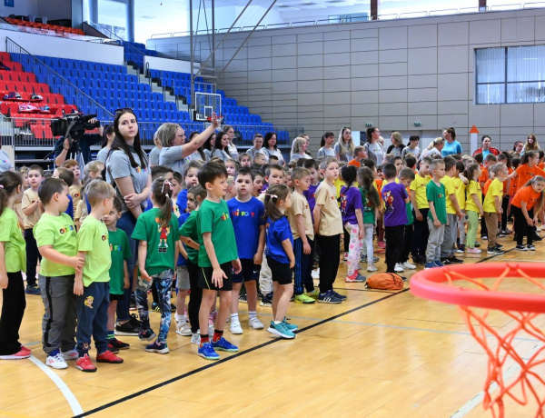 Ovi-Kosár – 210 gyermek mérte össze ügyességét a Continental Arénában