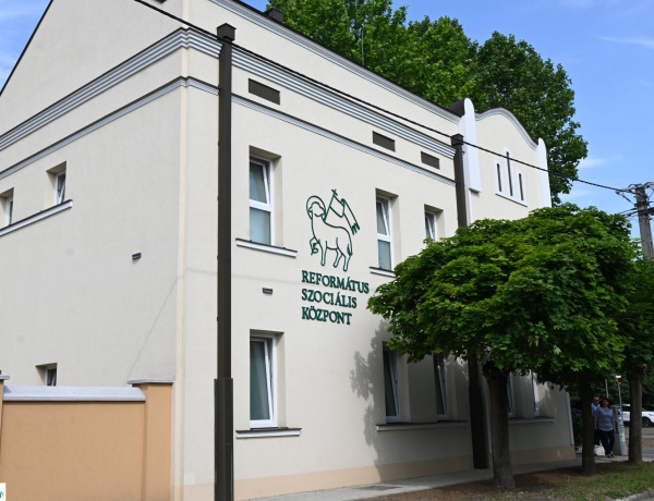 Új központ – Demenciával élő idősek nappali ellátását biztosítja a református egyház