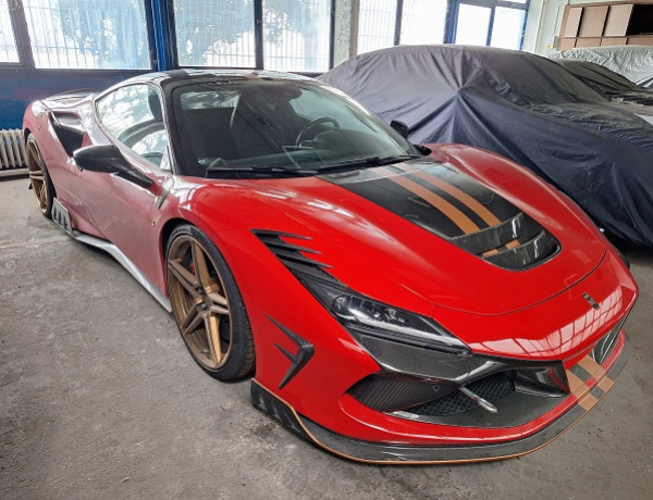 Ferrari volt a „kalapács alatt”! – El sem hiszi, mihez juthat hozzá a NAV árverésén!