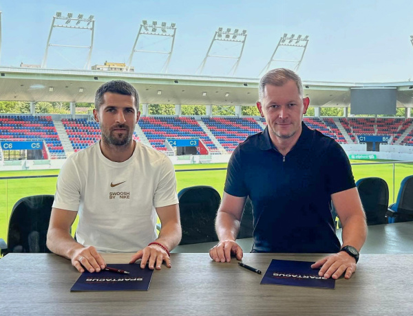 Rutinos középpályást igazolt a Szpari                   