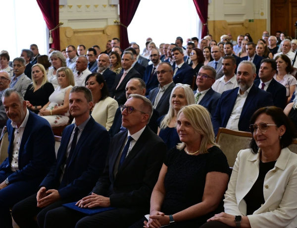 Semmelweis-nap – Idén is díjazták az egészségügy kiválóságait