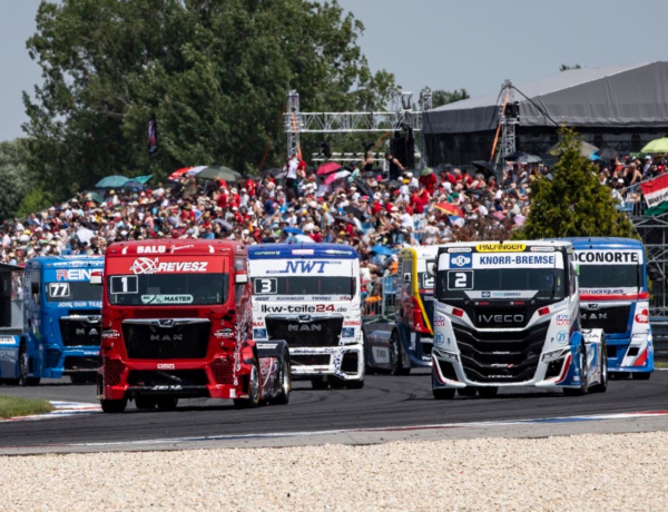 Vasárnapra is jutott két dobogós hely                      