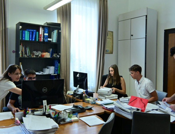 Nyári diákmunka – Több mint ötszáz fiatal dolgozik a város intézményeiben