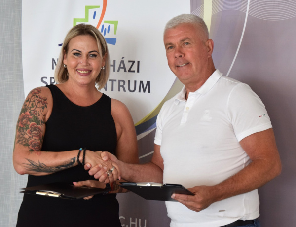 Együttműködés az olimpia érdekében                                  