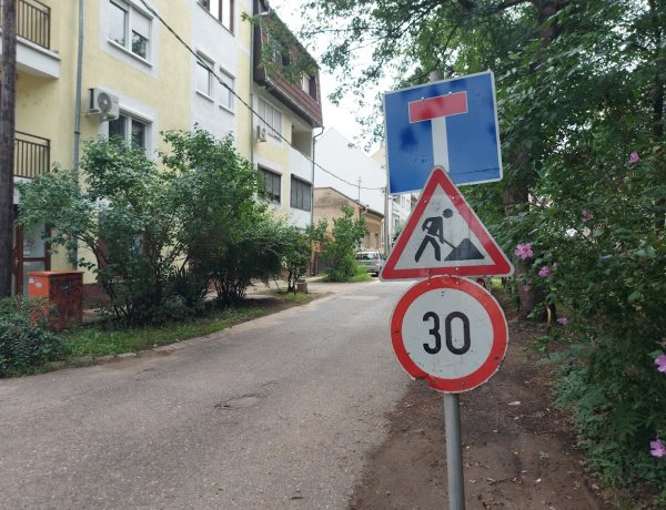 Egyelőre zsákutca marad a Holló utca      