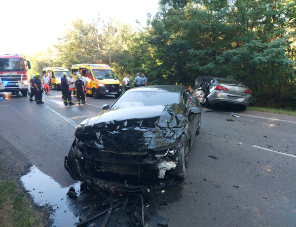 Brutális baleset történt a Sóstói úton                