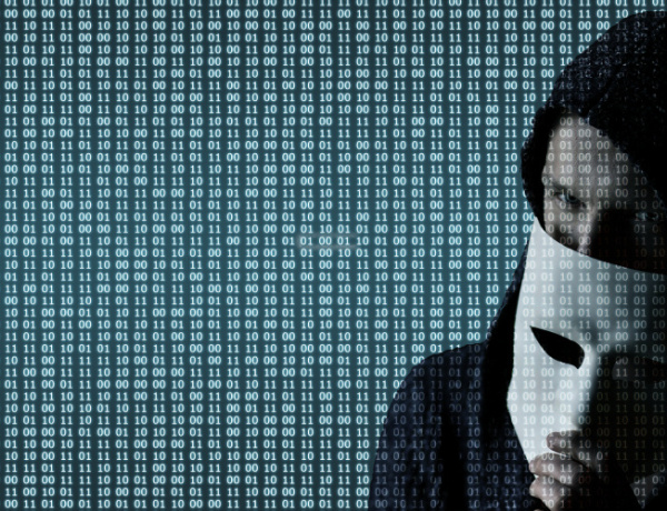 Az online tér csalói nyáron sem pihennek!