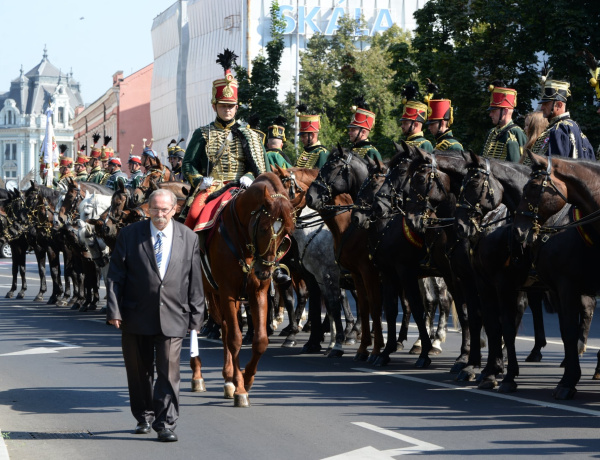 Nyergelj, fordulj! - XIX. alkalommal rendeznek huszártalálkozót Nyíregyházán