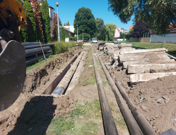 Korszerűsítési munkálatokat a Toldi utca és Madách utca csomópontjánál