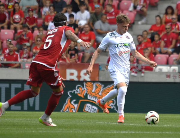 Rangadó - a Szpari nyerte a keleti csatát Debrecenben