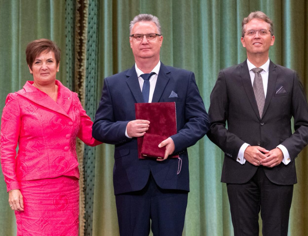 A közművelődés legmagasabb állami elismerését kapta Mészáros Szilárd, a Váci Mihály Kulturális Központ igazgatója