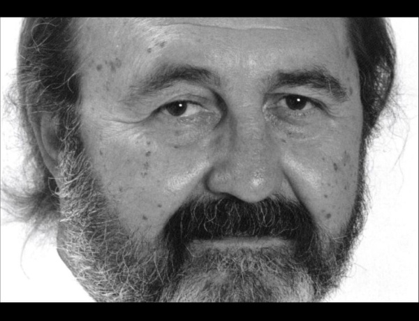 Elhunyt a közkedvelt színész - A nézők és a kollégák is rajongtak érte