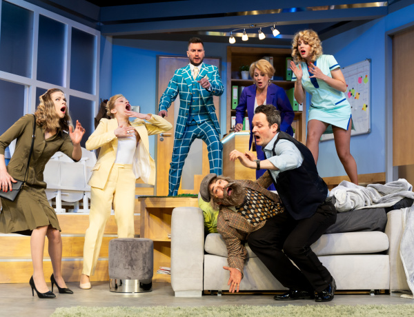 Szatmárnémetiben is belopta nézők szívébe magát az Aranylakodalom