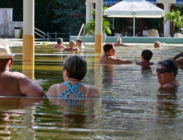 Szezonzárás – Hamarosan zár a Parkfürdő, indulnak az őszi programok