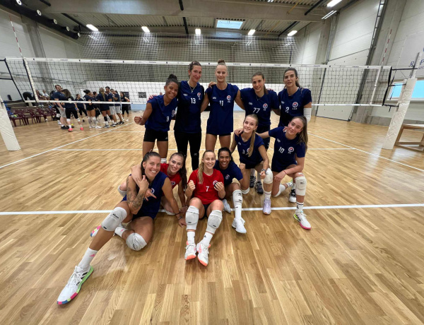 Edzőmeccs - Fehérváron léptek pályára a röplabdások