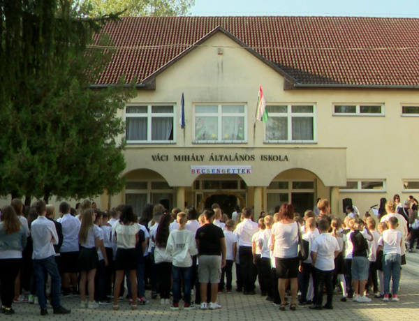 Tanévnyitó – Megkezdődött egy újabb tanév az iskolákban