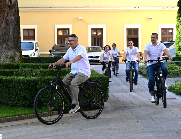 Kerékpárral munkába és iskolába – Új kihívás indult Nyíregyházán