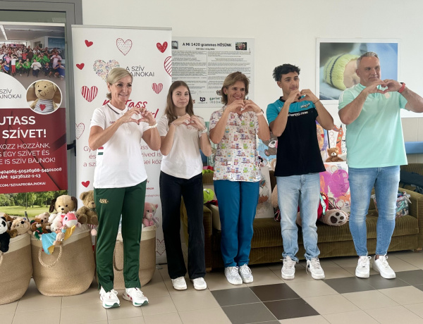 Mutass egy szívet! – Szívbajnokká avatták a nyíregyházi kórház gyermekpacienseit