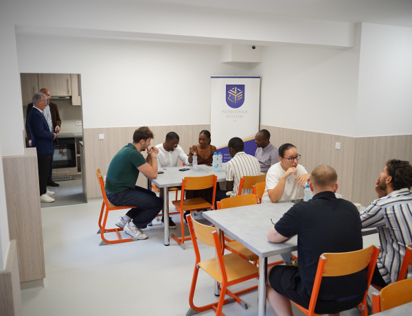 Közel 100 millió forintos kollégiumfejlesztés a Nyíregyházi Egyetemen