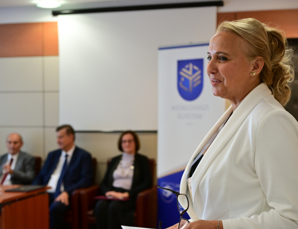 Tehetséggondozó konferencia - Pedagógusok és szakemberek tanácskoztak az egyetemen