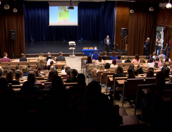 IV. Meseegyetem – A mesék tanulságai az életre is felkészítik a gyermekeket