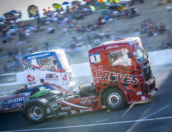 Ötszörös Európa-bajnok a Révész Racing! 