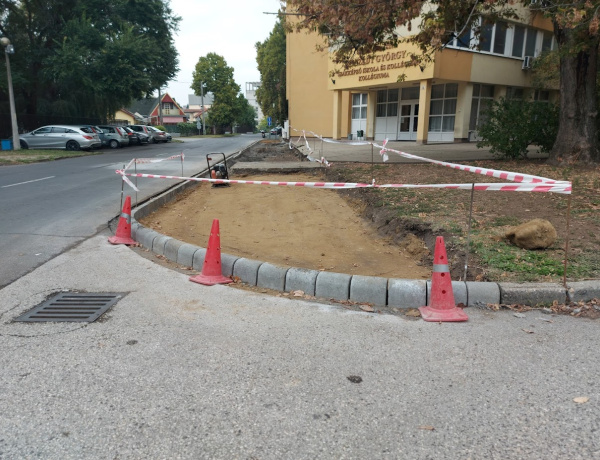 Új járdák az Árok, a Kórház és a Moszkva utcán