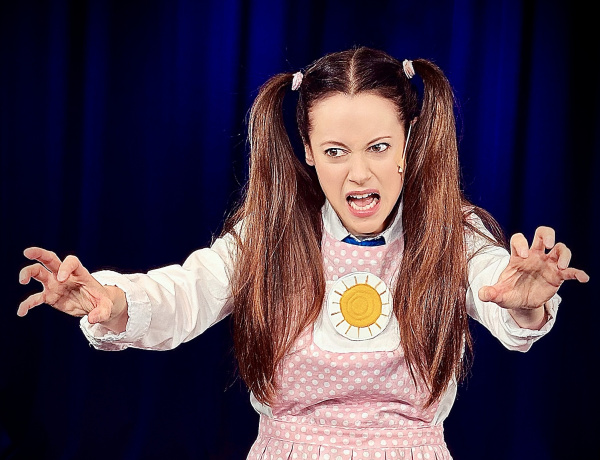 Slágerlista válltöméssel - VIDOR díjnyertes előadás a Szindbádban!