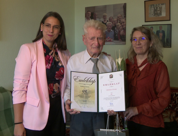 Szépkorú köszöntés – 95. születésnapját ünnepelte a mindig fitt és életerős Szabolcsi Ferenc