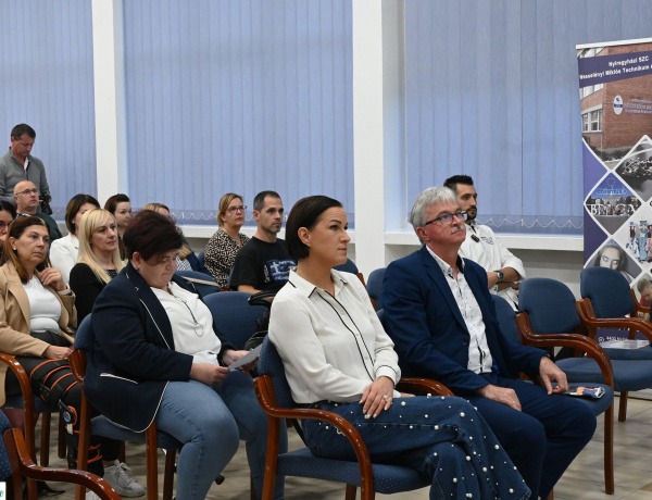 Példaképek a Városi Szülői Értekezleten – Bemutatkozott a Nyíregyházi Szakképzési Centrum