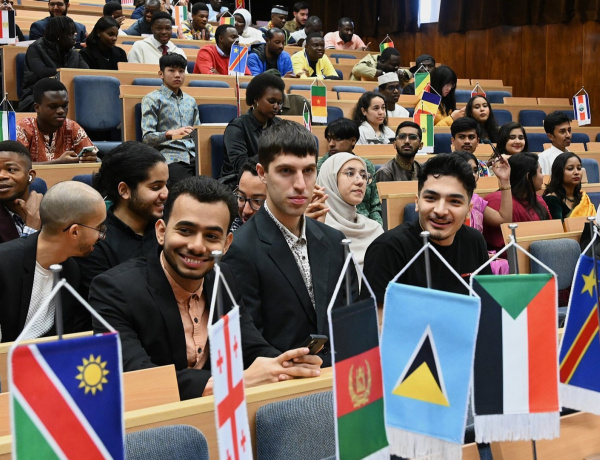 Nemzetközi találkozó – A külföldi hallgatókat köszöntötték az egyetemen