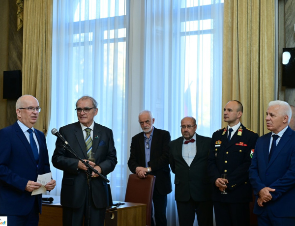 „Ausztria szabad!” – Nyíregyházán is megünnepelték a Semlegességi törvény 70. évfordulóját