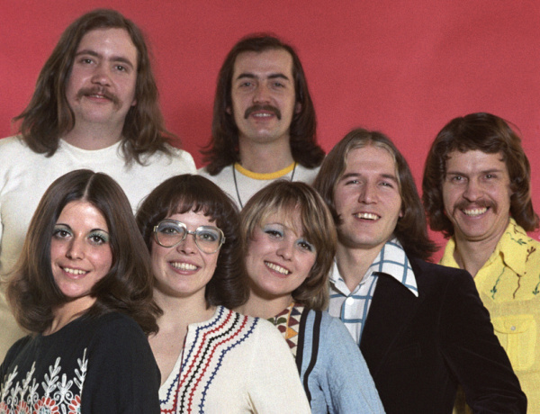 MINEK EZ A CIRKUSZ? – A Neoton története elevenedik meg Nyíregyházán