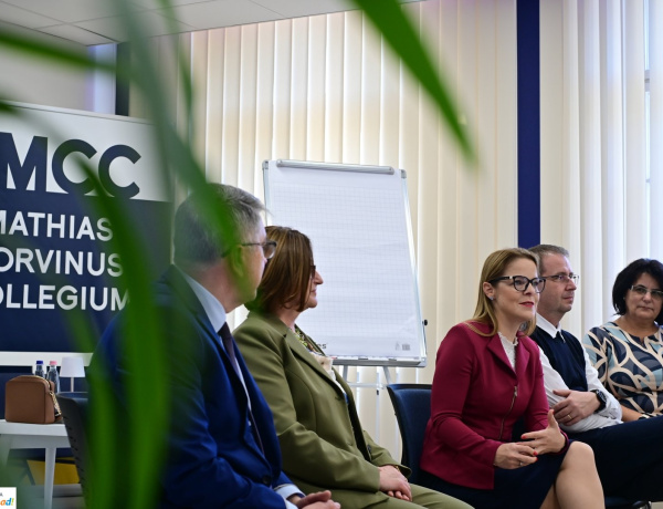 Igazgatói mentorhálózat indult – Nyíregyháza a 16. helyszín, ahol találkoztak a vezetők